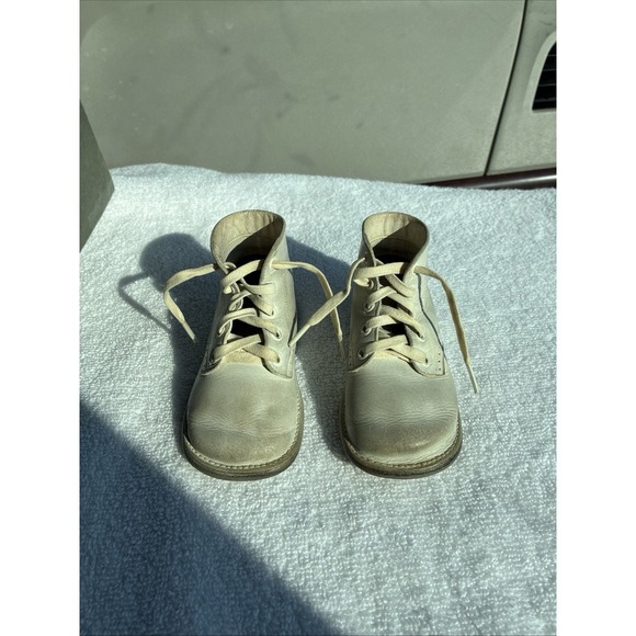 Vintage TRIMFOOT WHITE LEATHER WALKING SHOES BABY TODDLER - Picture 2 of 16